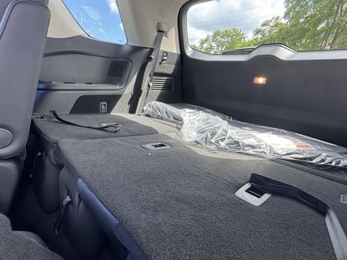 New 2026 Nissan Pathfinder SL AWD/4WD image 17