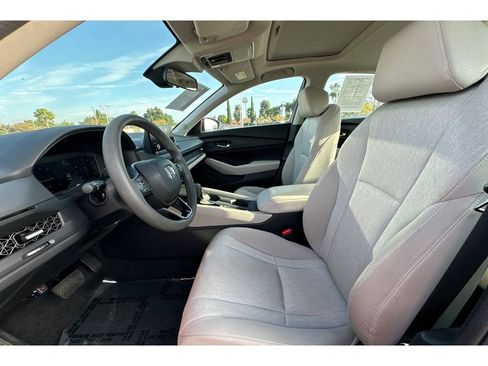 Certified 2023 Honda Accord EX image 10