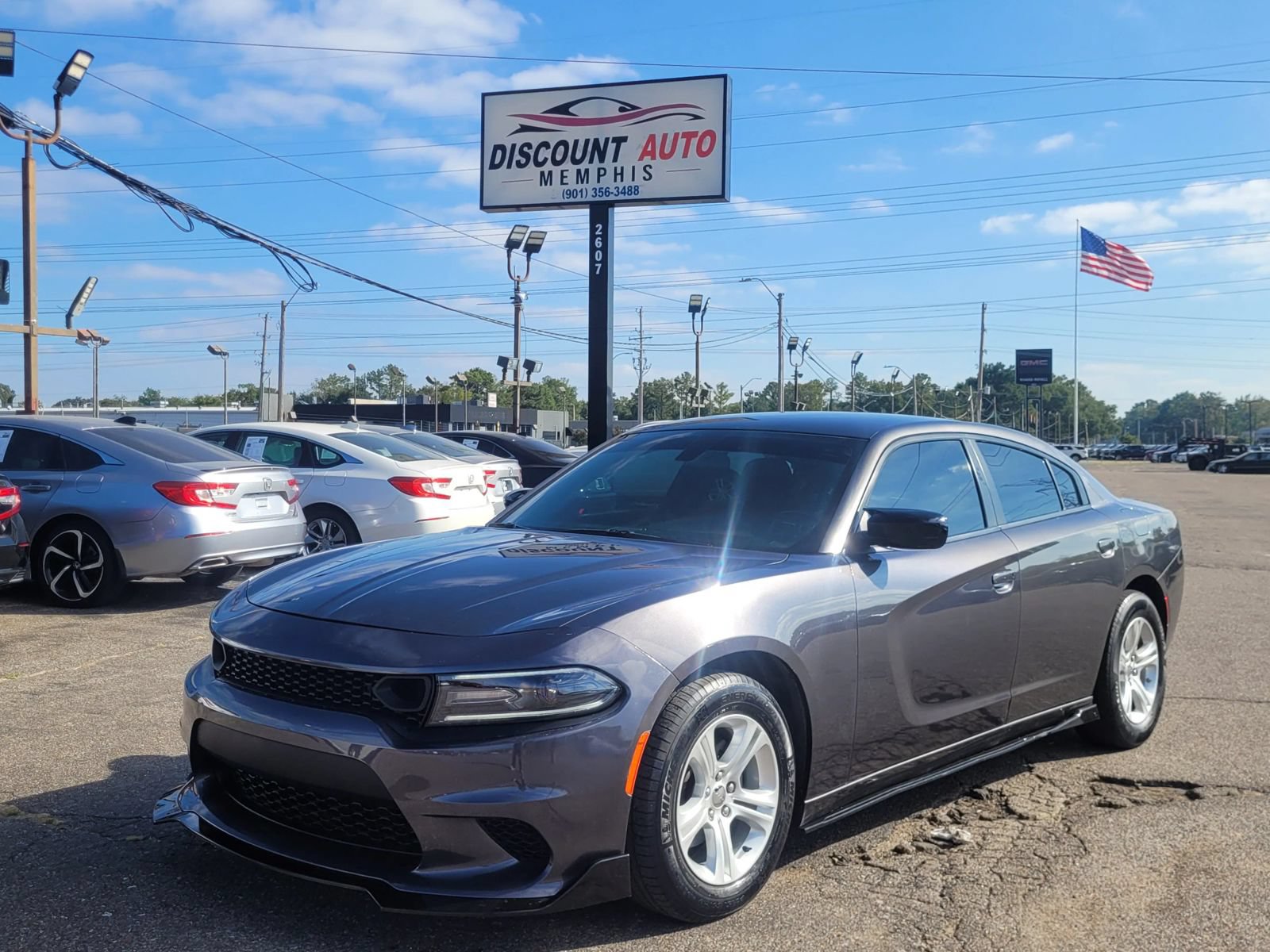 Used 2022 Dodge Charger SXT RWD image 1