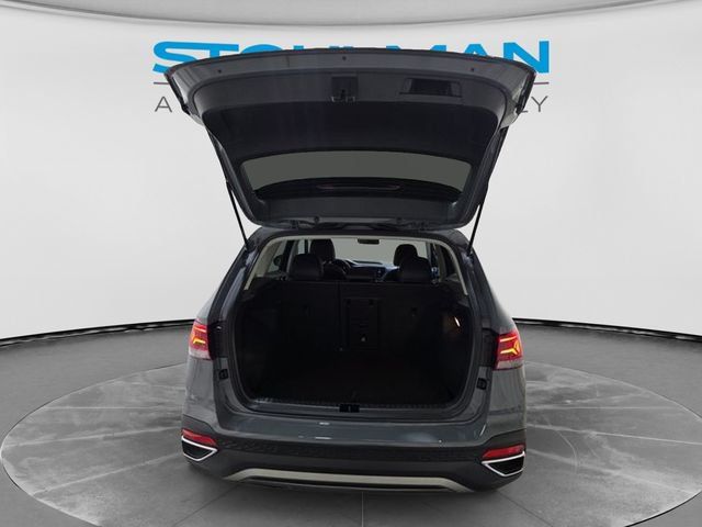 Used 2022 Volkswagen Taos SE AWD/4WD image 36