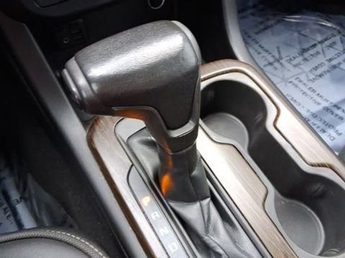 Used 2019 GMC Canyon Denali image 28