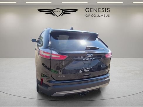 Used 2021 Ford Edge SEL w/ Convenience Package AWD/4WD image 4