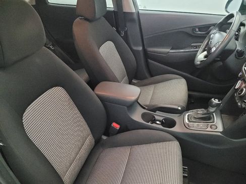 Used 2018 Hyundai Kona SEL w/ SEL Tech Package 02 image 21