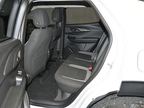 Certified 2024 Chevrolet TrailBlazer LS image 23