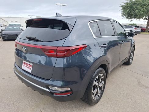Used 2020 Kia Sportage LX FWD image 6