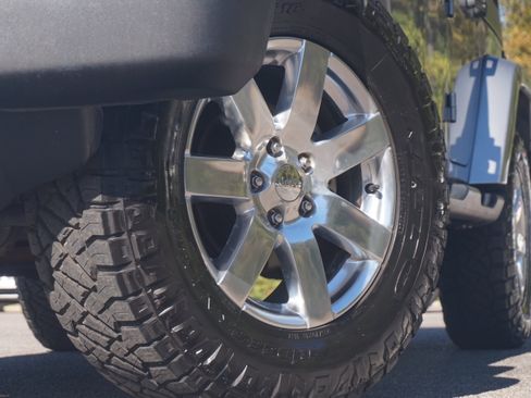 Used 2013 Jeep Wrangler Unlimited Sahara w/ Connectivity Group image 28