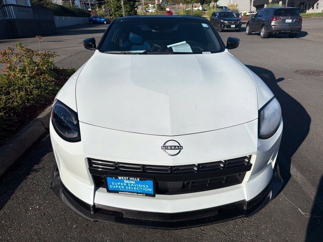 Used 2024 Nissan Z Performance w/ Floor Mat Package RWD image 2
