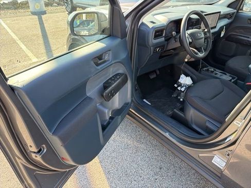 New 2026 Ford Maverick XL image 12