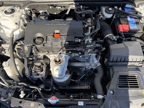 Used 2023 Honda Civic Sport image 25