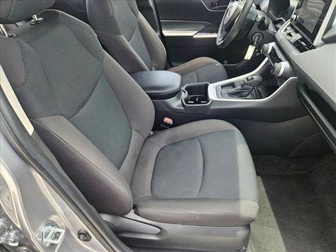 Used 2023 Toyota RAV4 LE FWD image 19