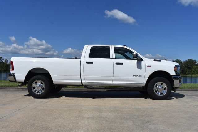Used 2022 RAM 2500 Tradesman w/ Chrome Appearance Group AWD/4WD image 3