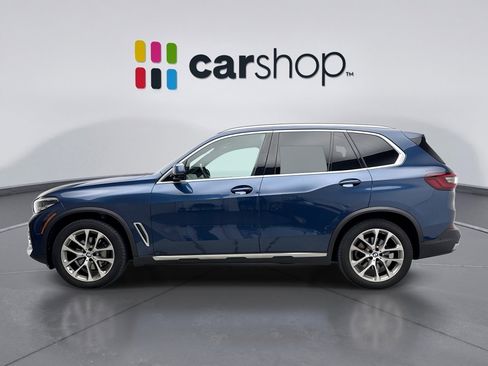 Used 2022 BMW X5 xDrive40i w/ Premium Package image 2