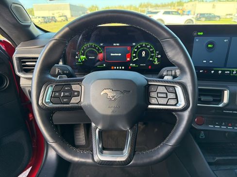 Used 2024 Ford Mustang GT Premium image 12