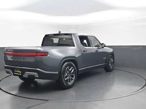 Used 2022 Rivian R1T Adventure AWD/4WD image 28
