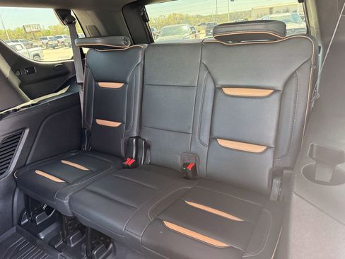 Used 2023 GMC Yukon AT4 w/ LPO, Floor Liner Package image 29