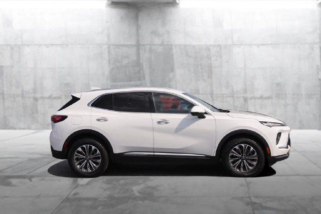 Used 2024 Buick Envision Preferred AWD/4WD image 5