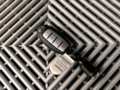 New 2025 Nissan Frontier PRO-4X image 13