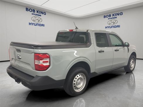 Used 2024 Ford Maverick XL FWD image 5