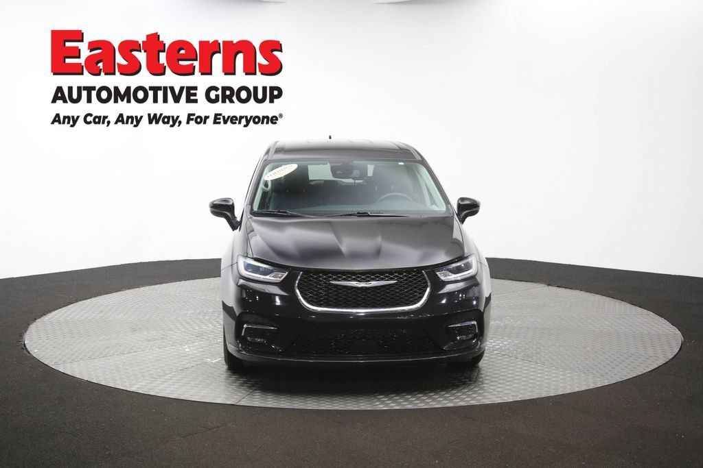 Used 2023 Chrysler Pacifica Touring-L FWD image 56