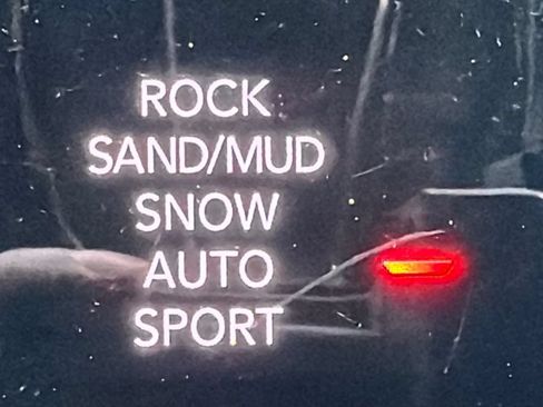 Used 2022 Jeep Grand Cherokee Summit w/ Advanced Protech Group IV AWD/4WD image 34