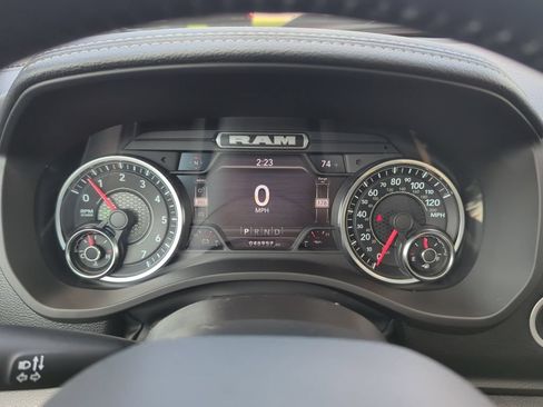 Used 2023 RAM 1500 Laramie AWD/4WD image 36