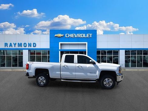 Certified 2015 Chevrolet Silverado 2500 LT w/ LT Convenience Package AWD/4WD image 2