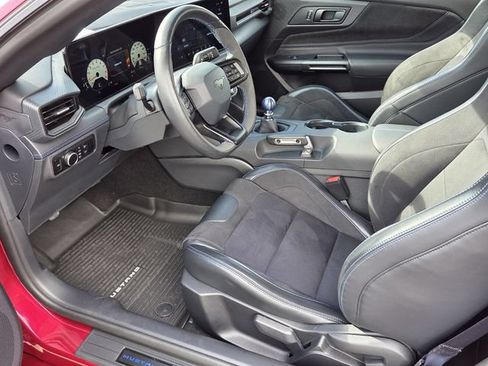 Used 2025 Ford Mustang Dark Horse RWD image 10
