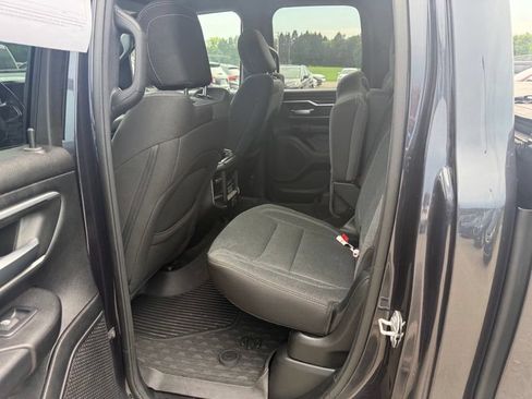 Used 2021 RAM 1500 Big Horn AWD/4WD image 5