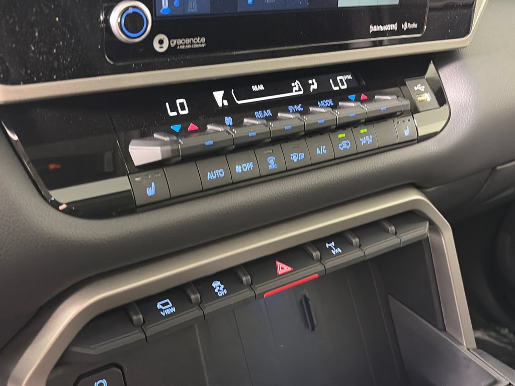 Used 2024 Toyota Sequoia TRD Pro AWD/4WD image 21