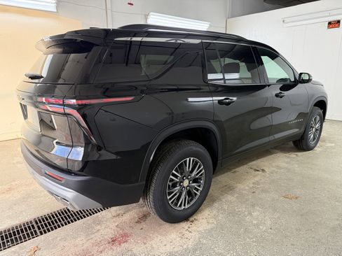 New 2026 Chevrolet Traverse LT image 6