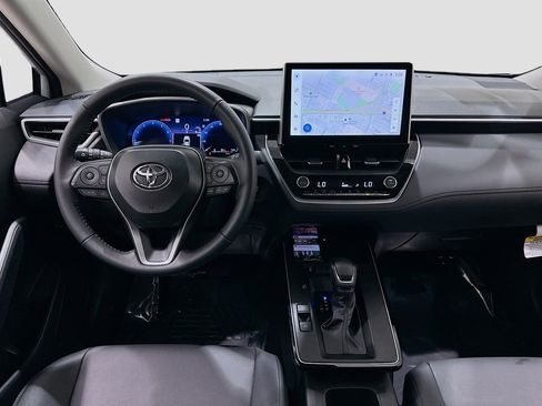 Used 2026 Toyota Corolla Cross XLE w/ Convenience Package image 24