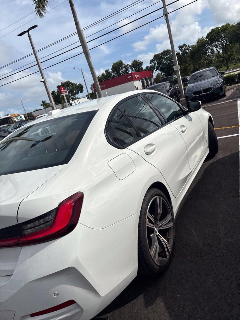 Used 2023 BMW 330i Sedan w/ Driving Assistance Package RWD image 8