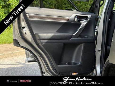 Used 2023 Lexus GX 460 Premium w/ Premium Package AWD/4WD image 25