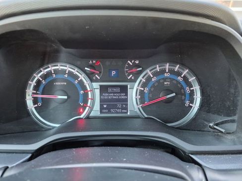 Used 2017 Toyota 4Runner TRD Off-Road Premium AWD/4WD image 14