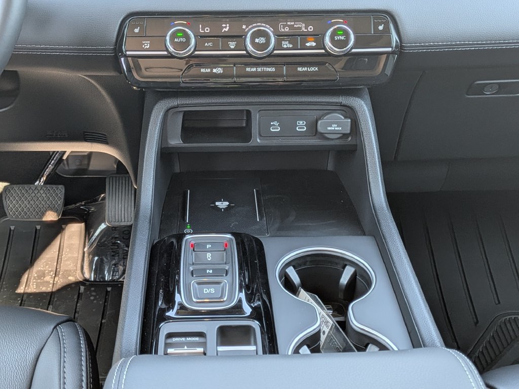 New 2026 Honda Pilot Touring image 19