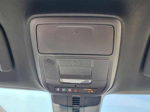 New 2026 Buick Enclave Preferred w/ Power Package image 37