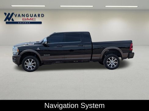 Used 2024 RAM 2500 Limited w/ Towing Technology Group AWD/4WD image 4