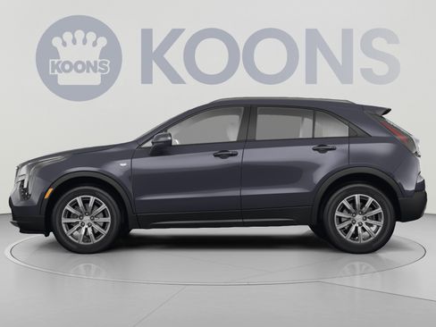 Used 2025 Cadillac XT4 Sport AWD/4WD image 2