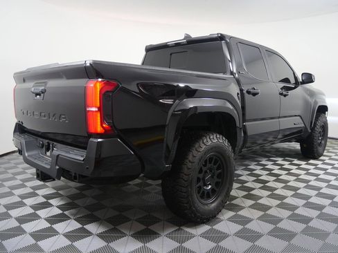 Used 2024 Toyota Tacoma SR5 w/ SR5 Upgrade Package image 3