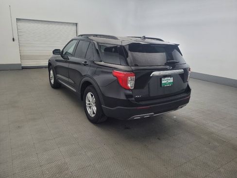 Used 2022 Ford Explorer XLT w/ Equipment Group 202A RWD image 5