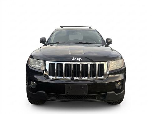 Used 2013 Jeep Grand Cherokee Laredo w/ Laredo E Group image 3