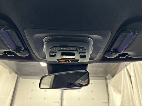 Used 2026 Toyota Corolla XSE FWD image 39
