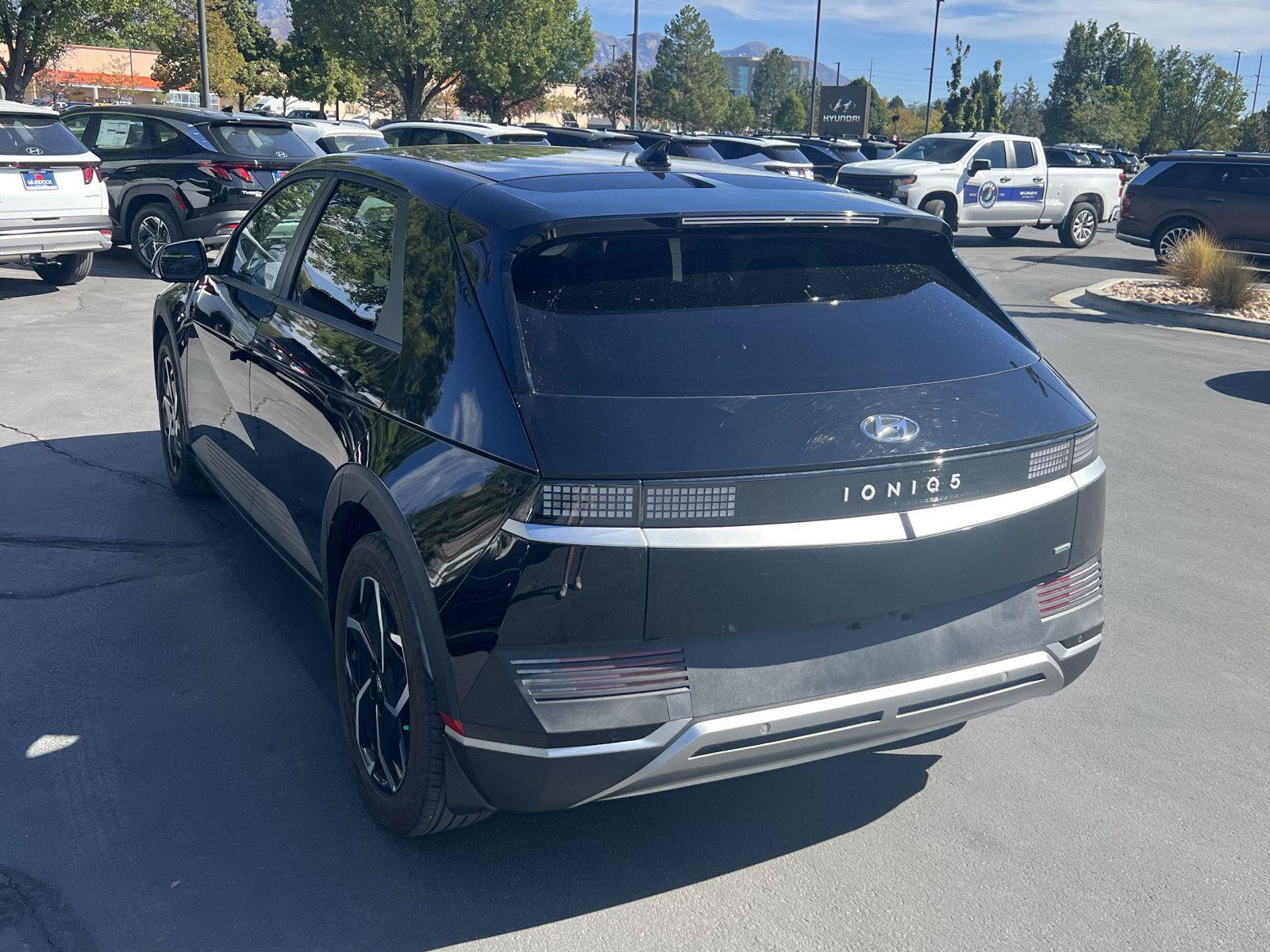 Used 2024 Hyundai Ioniq 5 SEL AWD/4WD image 18