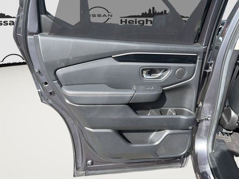 Used 2024 Honda Pilot EX-L image 25
