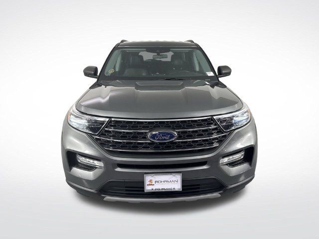 Used 2023 Ford Explorer XLT w/ Equipment Group 202A AWD/4WD image 26