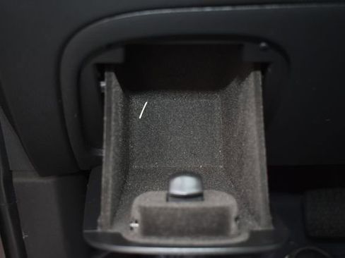 Used 2015 Buick Encore FWD image 17