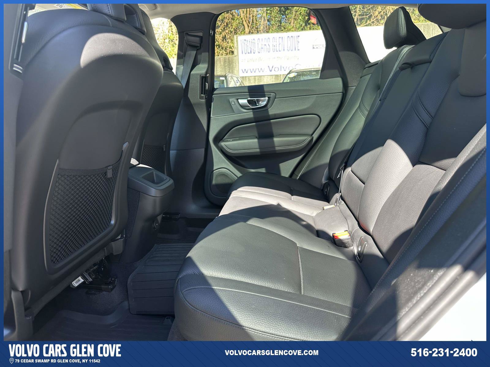Used 2024 Volvo XC60 B5 Plus w/ Protection Package Premier AWD/4WD image 19