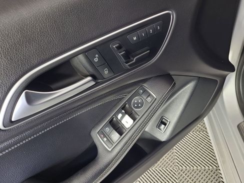Used 2016 Mercedes-Benz CLA 250 4MATIC image 16