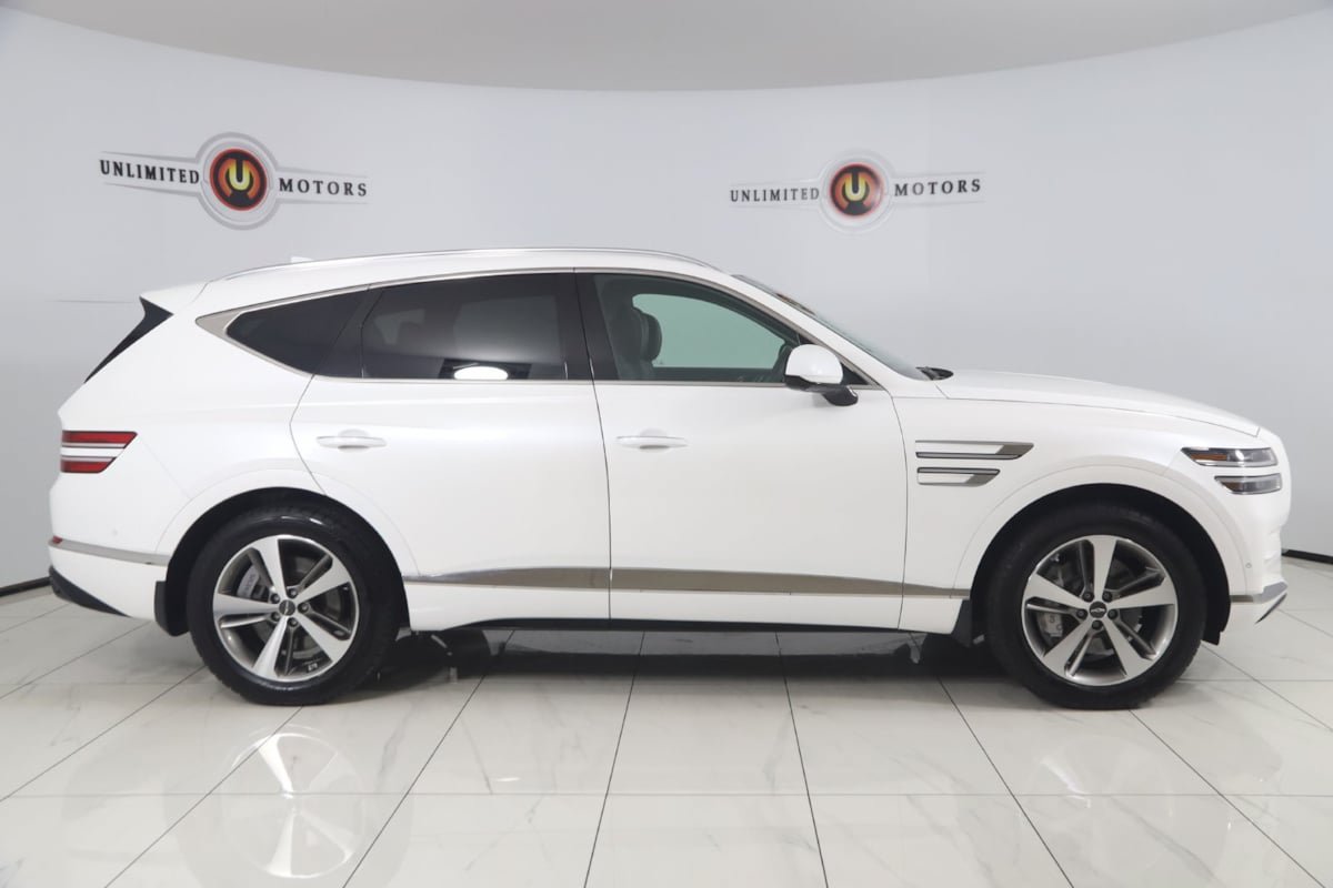 Used 2023 Genesis GV80 2.5T w/ Advanced Package AWD/4WD image 2