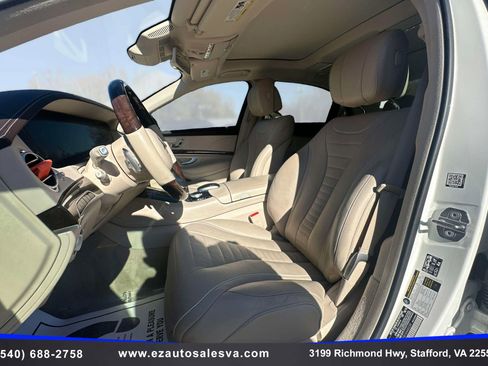 Used 2019 Mercedes-Benz S 560 Sedan image 17